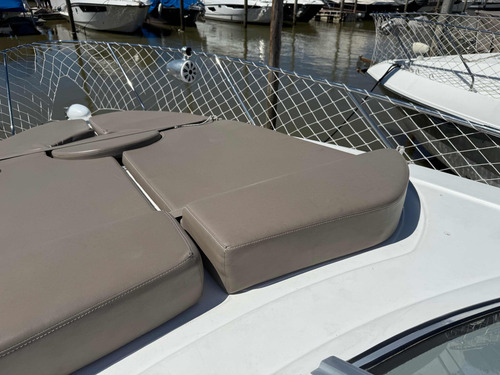 Crucero Klase A 34 Open Motor Volvo Nafta 350 Hp Dp Año 2017