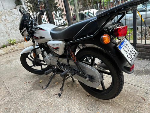 Bajaj Boxer