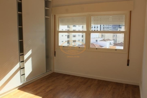 Apartamento Com 3 Dormitório(s) Localizado(a) No Bairro Ponta Da Praia Em Santos / Santos - 5610