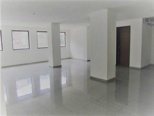 Se Vende Edificio 1799m2 Las Mercedes 6419