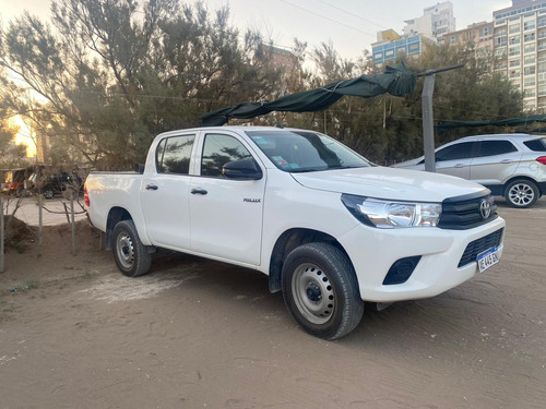 Toyota Hilux 2.4 Cd Dx 150cv 4x4