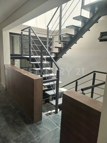 Venta De Casa En Col. Jacarandas Excelente Ubicacion Cerca De Plan De Ayala.