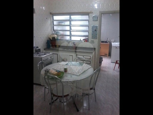 Butantã - Casa Térrea - 2 Dormitórios - 3 Vagas - 298-im146151