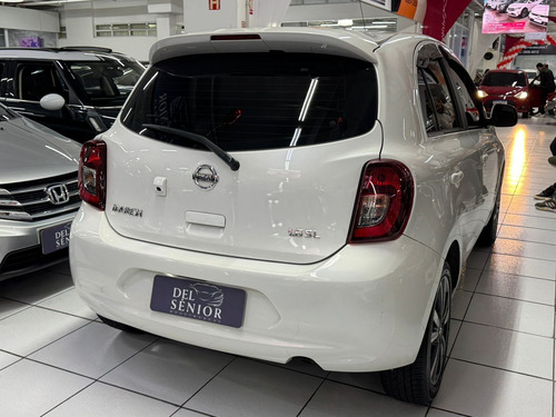 Nissan March SL 1.6 16V FlexStart 5p Aut.