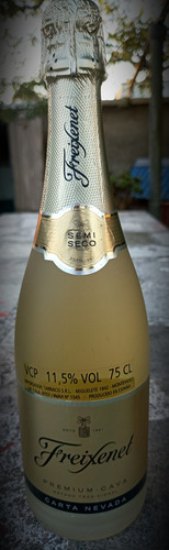 100 Pipers, Freixenet, Don Pascual, Dante Robino