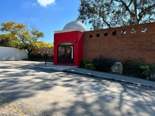 Salón De Eventos En Ixtapan De La Sal