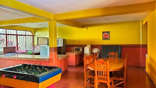 Casa 6 Recámaras Cancha Y Alberca Climatizada