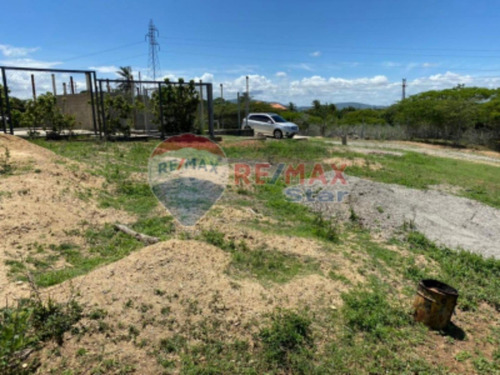 Imagen 1 de 5 de Venta De Terreno En Urbanismo Cerrado Ubicado En El Manzano.