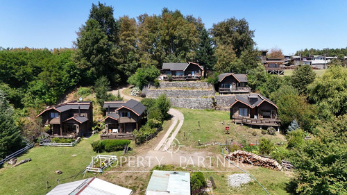 Casa Y Complejo 6 Cabañas En Terreno De 13.000 Mts...