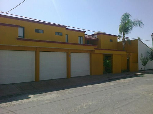 Casa En Venta En Residencial Campestre La Rosita