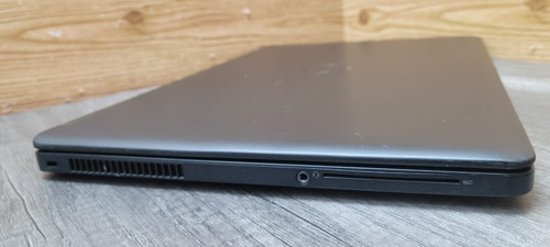 Dell Latitude E5550 - Intel Core I5, 8gb Ram, 240gb Ssd Negro (Reacondicionado)