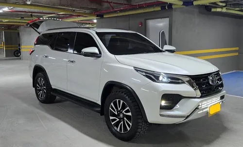 Toyota Fortuner Srv 2.4 4x2 Diesel