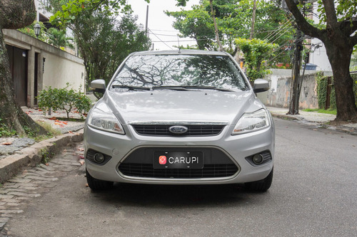 Ford Focus Hatch Glx 1.6 8v (flex)