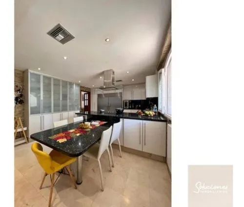 Se Vende Casa En Cerro Verde