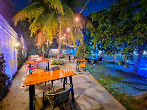 Fondo Comercio Negocio En Venta En La Arboleda Las Delicias Zona Norte Mobiliario Amplios Espacios Areas Verdes Restaurante Licores Estef 24-25163