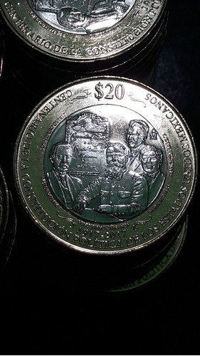 Imagen 1 de 8 de Moneda $20 Pesos Centenario De La Constitucion 2017 Nueva. 