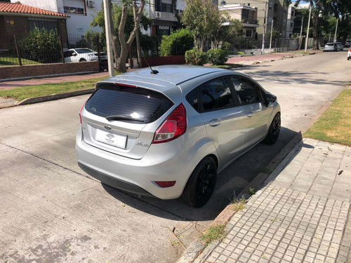 Ford Fiesta Kinetic Design 1.6 Se Plus Powershift 120cv 2014