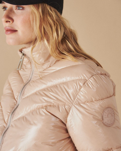 Imagen 4 de 6 de Campera Para Mujer Desiderata New Vinilic Puffer Brillosa