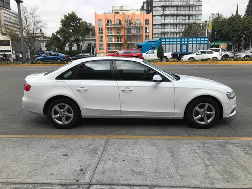 Imagen 4 de 15 de Audi A4 1.8 T Luxury Multitronic Cvt 2013
