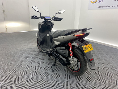 Imagen 7 de 25 de Kymco Super 8