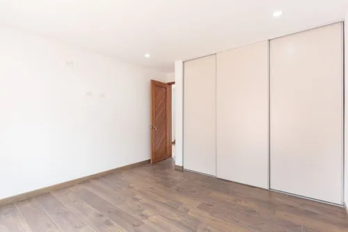 Casa En Venta En Niza Norte. Cod V3805