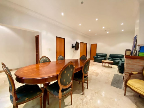 Casa En Venta En Mataderos