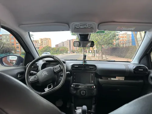 Citroën C4 Cactus 1.6 Shine Turbo Aut
