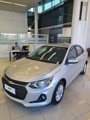 Imagen 18 de 21 de Nuevo Onix Plus 1.2 Lt Tech 1.2 Mt 2022 Ad