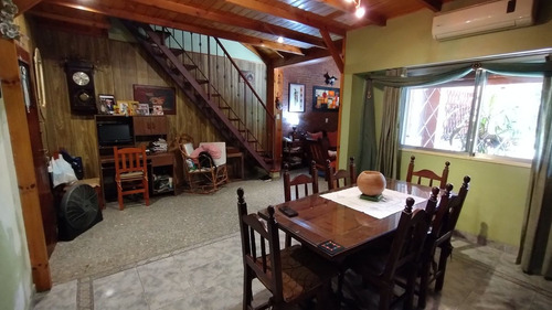 Casa 5 Amb En Venta En Villa Madero Con Pileta