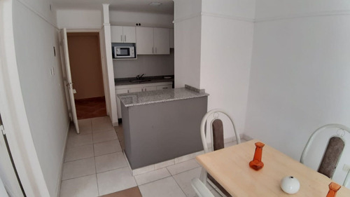 Imagen 8 de 9 de Alquiler Temporario Departamento 1/2 Dorm Dorrego