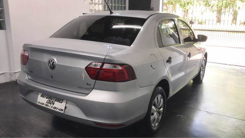 Volkswagen Voyage 1.6 Comfortline Plus 101cv 2013
