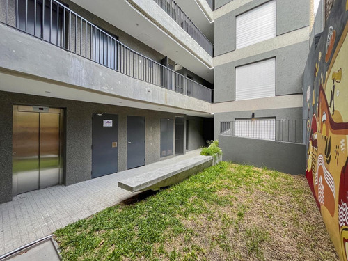 Imagen 30 de 39 de Studios, 1 Dormitorio Y Dúplex De 2 Dormitorios A Estrenar