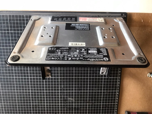Base Chasis 625480 Para Hp 310-1000 All In One (Usado)