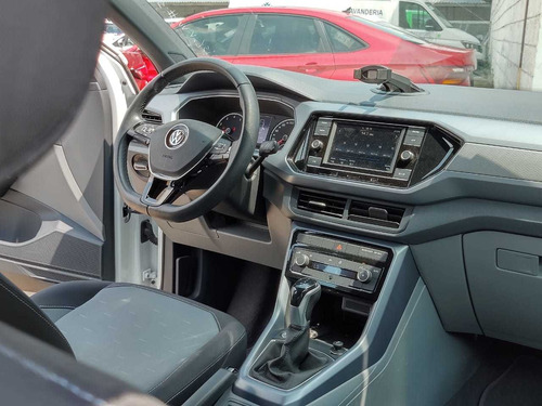 Imagen 14 de 15 de Volkswagen T-cross 2020 1.6 Comfortline At