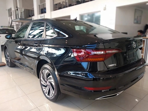 Volkswagen Vento Highline 250 Tsi At Lucas Semini