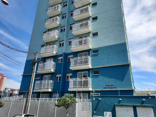Aluguel De Apartamentos / Garagem Na Cidade De São Carlos 27237