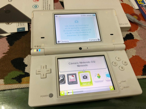 Nintendo Dsi Blanca Completa Con Caja Y Accesorios (Usado)