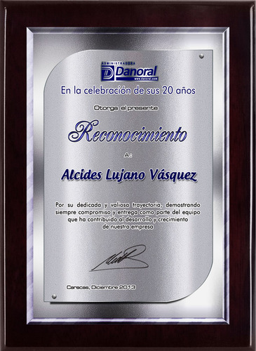Imagen 4 de 10 de Placas De Reconocimiento En Sublimación