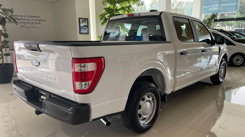 Ford F-150 Doble Cabina V8 2024