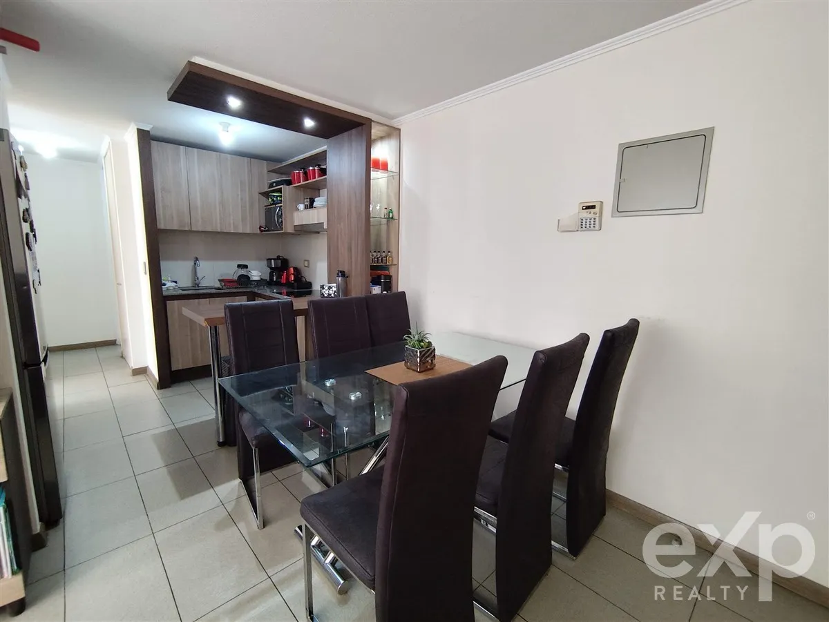 Imagen 3 de 30 de Venta Departamento 2 Dorm/1 Baño/1 Est/1 Bod Santiago Centro