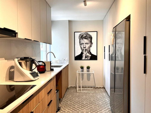 Departamento Duplex Remodelado Con Quincho, Metro Colón