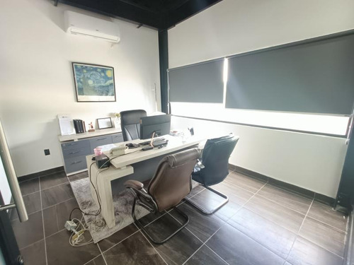 Edificio En Venta En Revolucion, Gómez Palacio, Durango