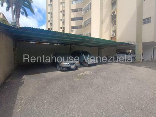 Amplio Apartamento En Venta Urb San Isidro, Maracay 25-13106 Hc
