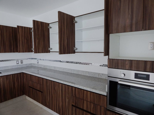 Hermosa Residencia, Lomas De Juriquilla, Jardín, Terraza, Estudio O 4ta Rec Pb
