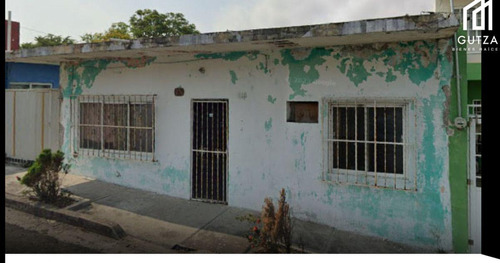 Casa En Venta En Veracruz, Veracruz. Col. Fernando López Arias. C.p. 91820 Calle Mazatlan