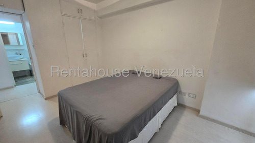Apto Venta La Tahona. Codigo: 25-18320 Cm