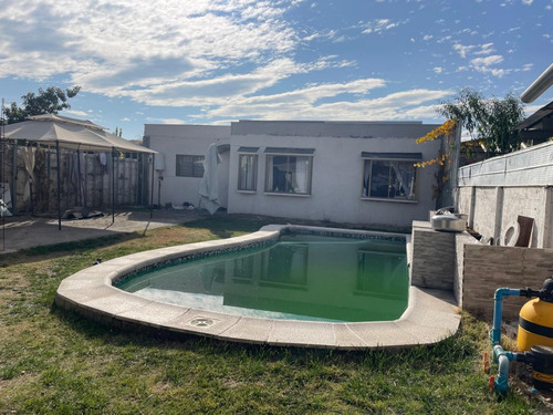 Venta De Amplia Casa, Terreno De 500m2 3d 2b, En La Florida