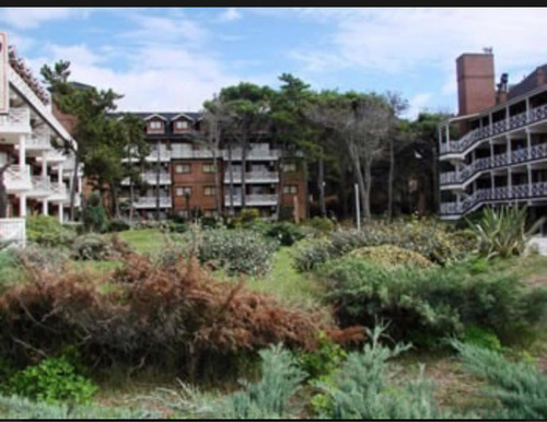 Imagen 2 de 13 de Departamento Costa Del Este