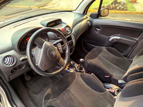 Citroën C3 1.4 8v Exclusive Flex 5p