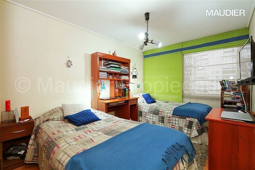 Departamento En Venta De 3 Dorm. En Las Condes